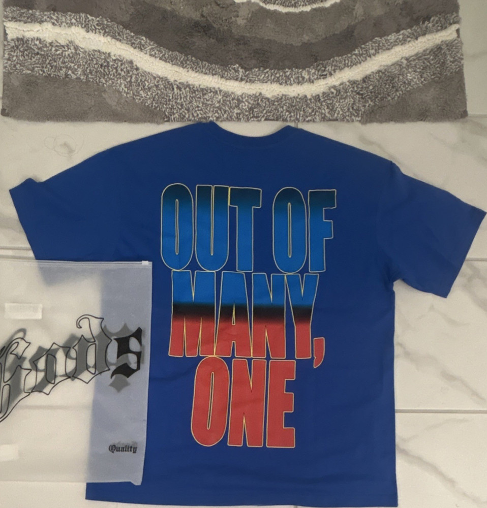 Gods Blue ‘Out Of Many, One’ Graphic Men’s Cotton T-Shirt Size L