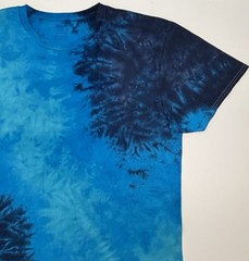 Gildan Handmade Tie Dye Unisex T-Shirt Size XL Multi Blue Scrunch Design Tee NEW