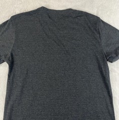 Beautiful Giant mens gray short sleeve pocket tshirt size medium
