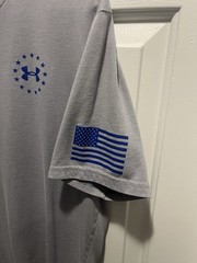 Under Armour 1370810 UA Men’s NEW Freedom Flag Cotton Loose Fit Graphic T-Shirt