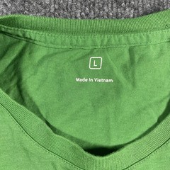 Apple Mens Large Long Sleeve Green Shirt Crew Neck Soft Cotton Lightweight