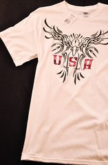 men’s Gildan size medium t-shirt crew neck white short sleeve cotton w/print