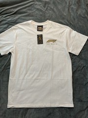 F1 The Movie APX GP White Gold T-Shirt Size L Formula 1 Racing Brand New NWT