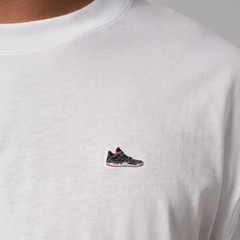 Jordan Men’s Sneaker Patch T-Shirt – White – XS