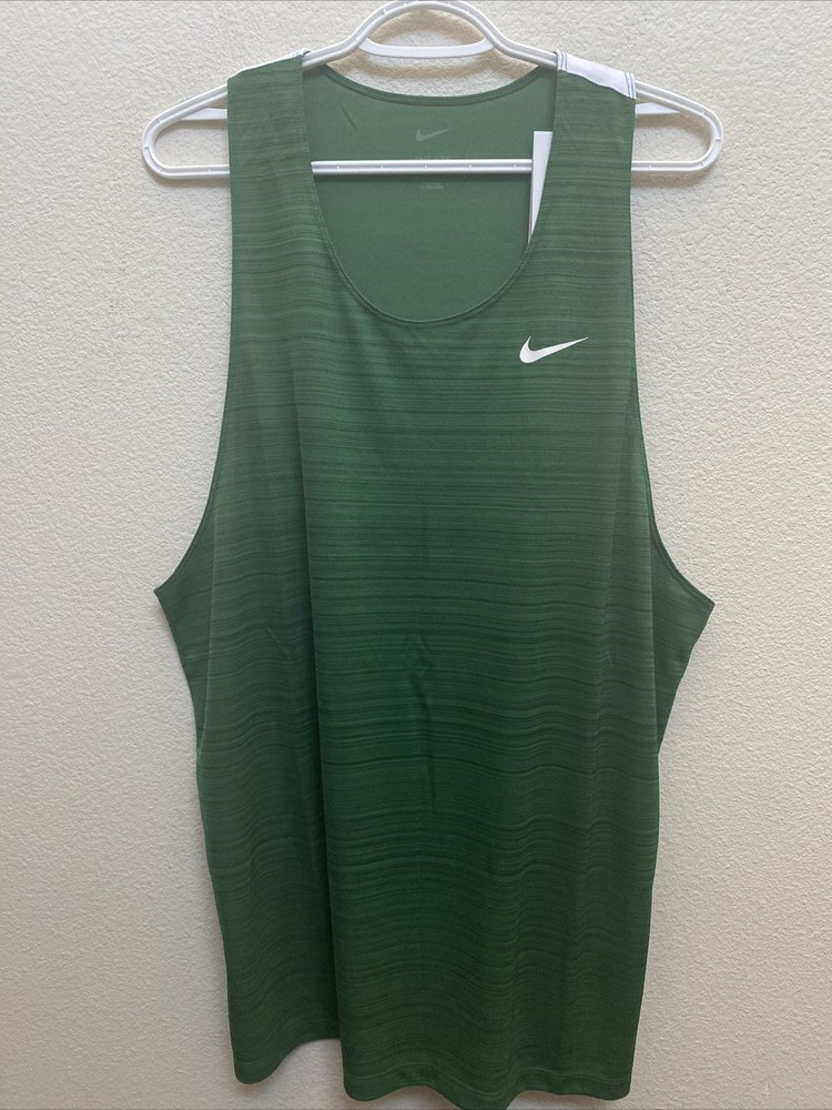 NWT NIKE Running Men’s Dri-Fit T-Shirt Top Green XL Sleeveless $35
