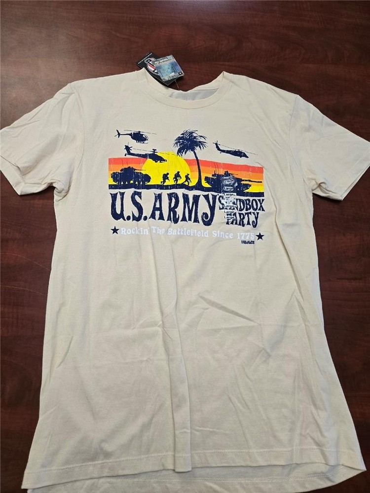.= 7.62 US Army Men T-Shirt Sandbox Party Logo Large Cream Clr Preshrunk Cotton