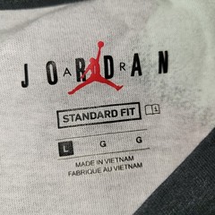 Nike Air Jordan Jumpman 90s Retro T-Shirt Men Size Large DB1553-011 Multicolor