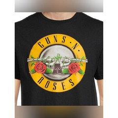 NWT. Guns N’ Roses T-Shirt. Size M.