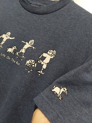 VTG To The Edge Prime Cut Tees Life On The Run. T-Shirt Medium Navy Anime Dogs