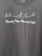 Indian Standing Bear Walk. Mens T Shirt Size 2 X L. Gray Short Sleeve