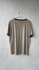 District Threads HOLO HOLO Beige Black Contrast Trim Crew Neck T-Shirt M