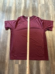 Tommy Bahama Island Zone Men’s Large Crew Neck T Shirt Burgundy