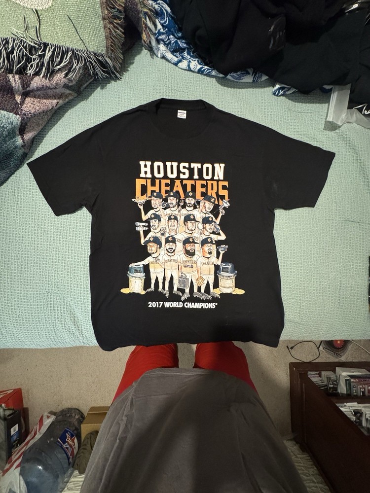Undefeated Houston Cheaters T-Shirt 2017 World Champion Astros Size L Mens
