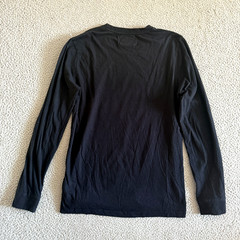 Red Jacket Shirt Mens Medium Black Long Sleeve Crewneck Basic Tee Casual Cotton