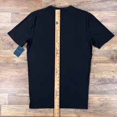 Tommy John T Shirt Mens Large Black V Taper Crew Neck Short Sleeve NEW
