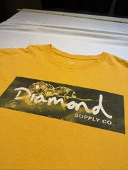 Y2K Diamond Supply Co. Logo Skateboarding Graphic T-Shirt Large Yellow Tagless