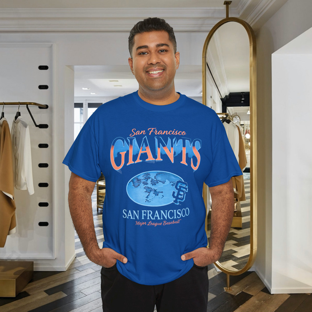San Francisco Baseball Vintage Globe Graphic T-Shirt Retro City Sports Tee