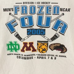 vtg y2k NCAA Frozen Four 2005 College hockey long sleeve t-shirt XL tag