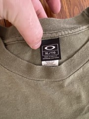 Vintage Y2K Oakley Software Spellout Logo Shirt Size XL Olive Green
