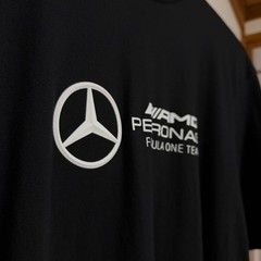 Mercedes-AMG Petronas F1 Team Official T-Shirt Size L Black