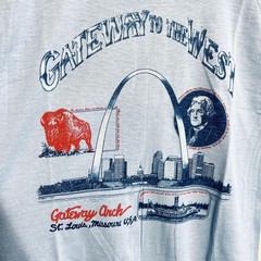 Vintage Gateway Arch St Louis MO T Shirt S Small 70s 80s Deadstock Graphic Tee