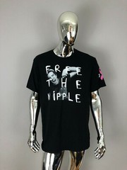 New Represent Clothing Free The Nipple Black Graphic T-Shirt Size M