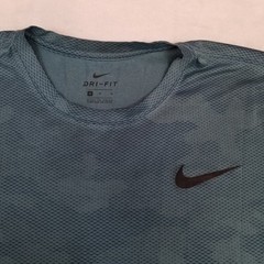 Nike Men’s Short Sleeve Dri-FIT Tee Size Medium Teal Blue Camo Print Athletic