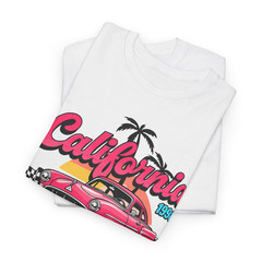 California 1998 Malibu Road Retro Pink Classic Car Sunset Beach T-Shirt