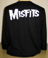 Misfits Skull Logo Punk Rock Band Long Sleeve T-Shirt Size S M L XL 2XL 3XL New!