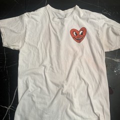 Keith Haring Men’s L White Graphic Heart Crew Neck Short Sleeve Cotton Tee