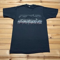 Vintage 1995 Reno Nevada Skyline City Mountains Graphic Souvenir T-Shirt Medium