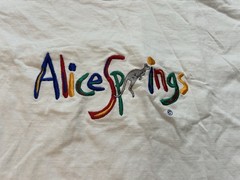 Vintage Alice Springs Australia Kangaroo Embroidered Travel Souvenir Shirt XL
