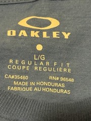 Oakley Vault Exclusive Blue Cotton Regular Fit Graphic Logo Tee Men’s L