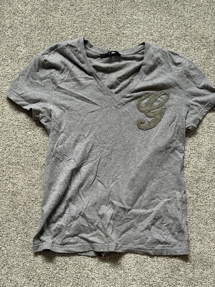 Gucci V-neck t-shirt Grey Studded Shiny Men Size Small Made in Italy G Logo