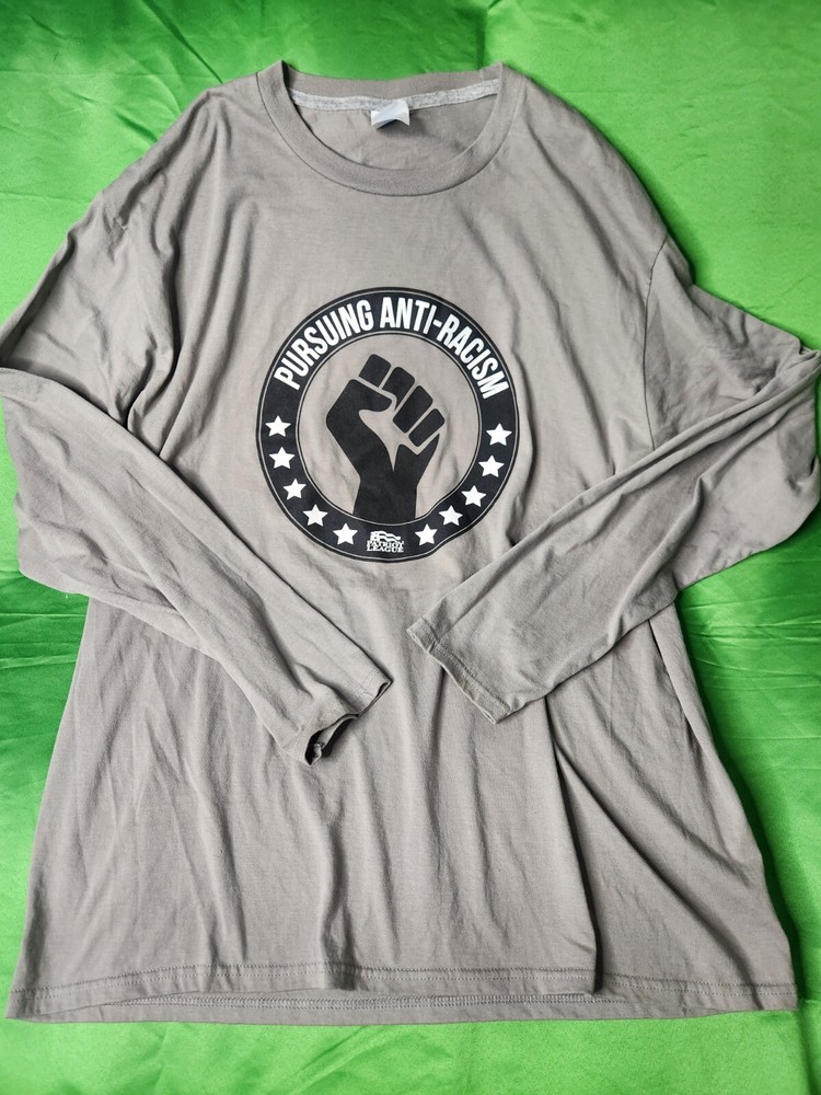 Port & Company Mens Long Sleeve T-Shirt With Logo. XL