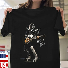 New Arrival 1976 Ace Frehley Classic Rock Band Signed Fan T-Shirt S-5XL