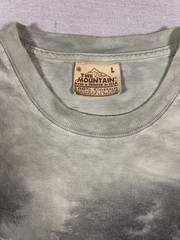 Vintage 2004 The Mountain Wild Wings Wolf Woman Graphic Tee Men’s L