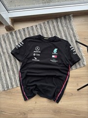 Mercedes Benz AMG Motorsport Petronas Black t-shirt Size L
