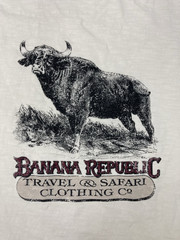 Banana Republic Travel & Safari Bull Graphic T-shirt Men Large Short Sleeve