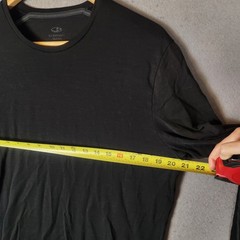 Icebreaker Merino Wool Top Men’s XL Black Long Sleeve Crew Neck Base Layer