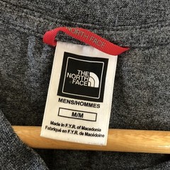 The North Face T Shirt Mens M Medium Grey Spellout Logo Walking Hiking Outdoors