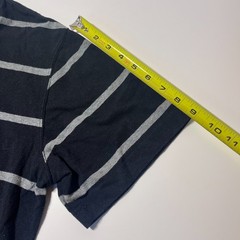 No Boundaries Striped T Shirt Men’s Large 42/44 Black with Gray Stripes