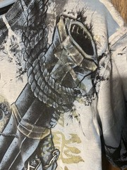 Affliction Heroes & Demons Warrior Cannon All Over Print T Shirt Mens Medium