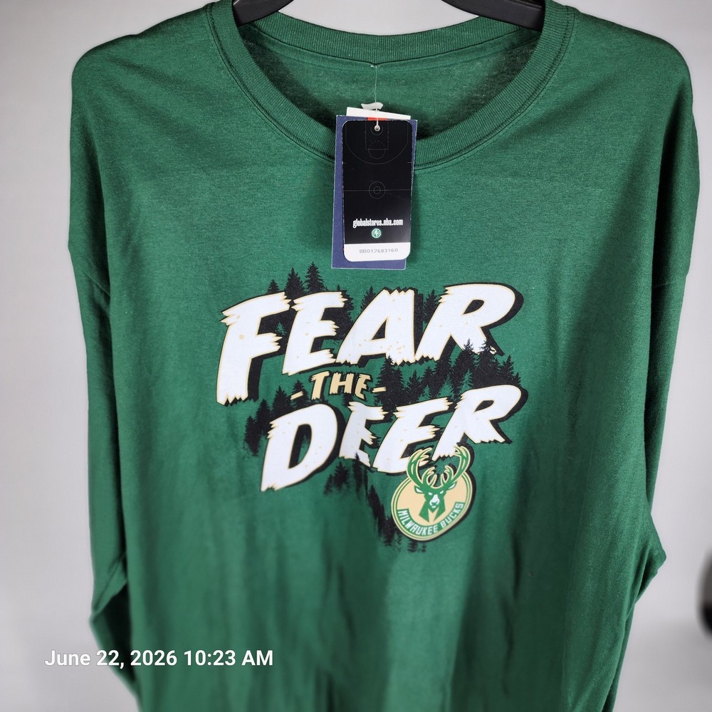 Milwaukee Bucks Fanatics Mens 2XL Longsleeve Green T-Shirt Fear The Deer NBA New