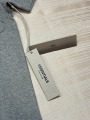 Fear of God Essentials Dark Oatmeal Gray T-Shirt SS22 100% Authentic