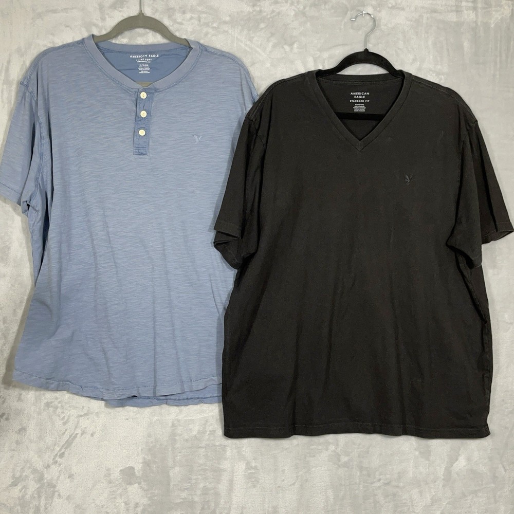 American Eagle Mens T-Shirt LOT OF 2 Standard Fit Short Sleeve XL Soft Logo