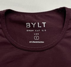BYLT Drop Cut Lux Shirt Mens L Red Short Sleeve Curved Hem Tagless Stretch Gym