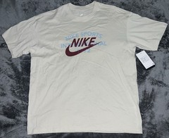 Medium Men’s Nike Sports International 1972 Short Sleeve DR8006-072 Light Bone