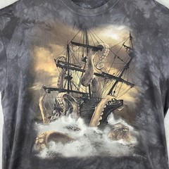 The Mountain Kraken T Shirt Mens 2XL Gray Nautical Pirate Ship Octopus Tee