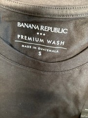 Banana Republic Men’s Short Sleeve Crew Neck Premium Wash T-Shirt Black Small